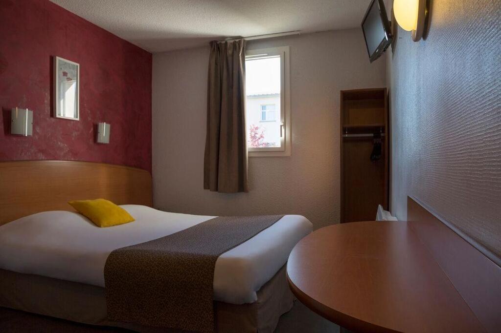 The Originals City, Hotel Novella Confort, Nantes Est Carquefou Exterior foto